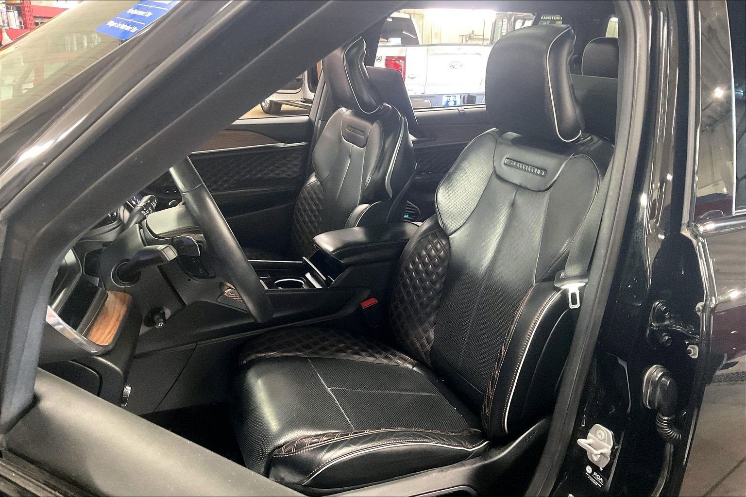 2023 Jeep Grand Cherokee L Summit