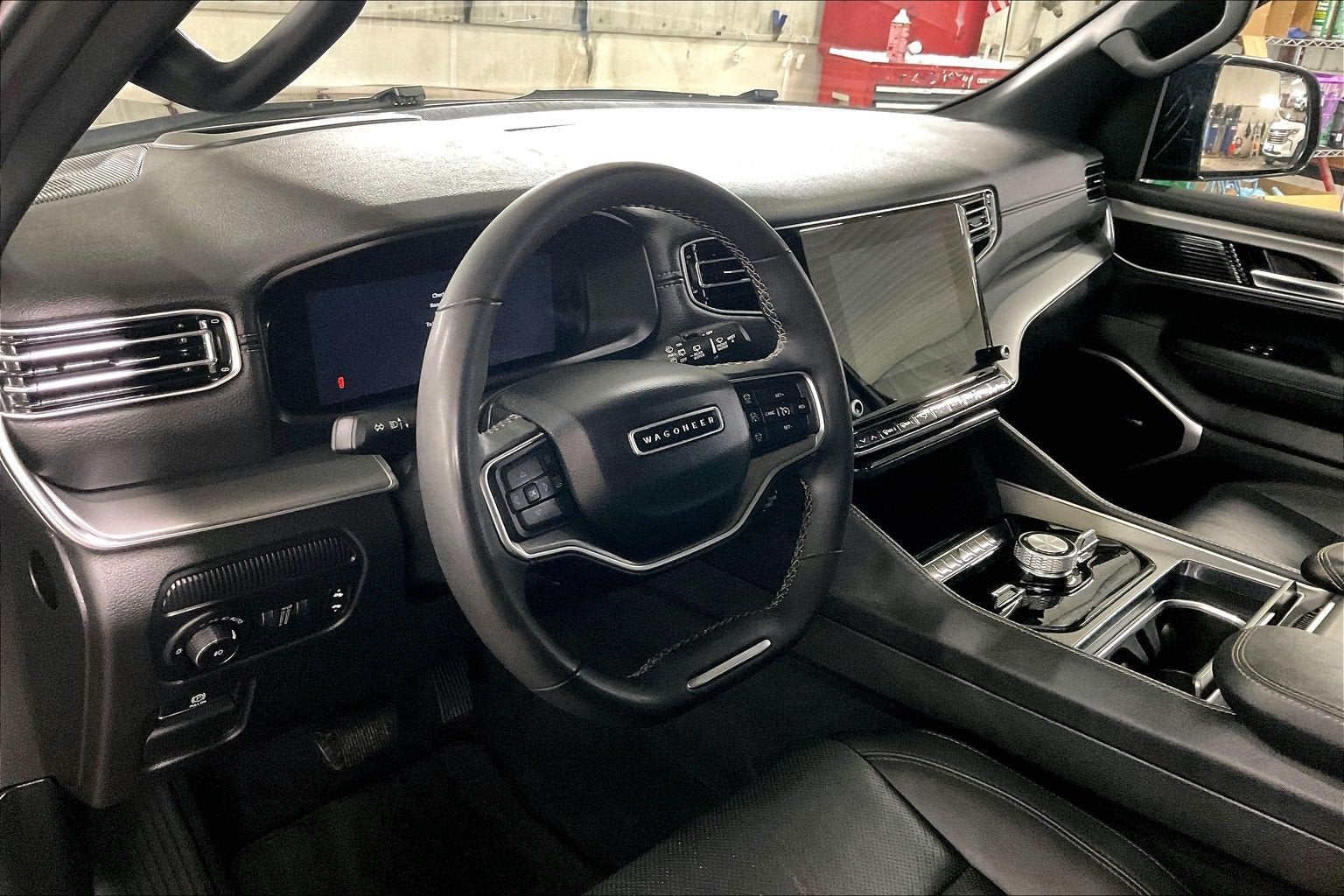 2024 Jeep Wagoneer Series II Carbide