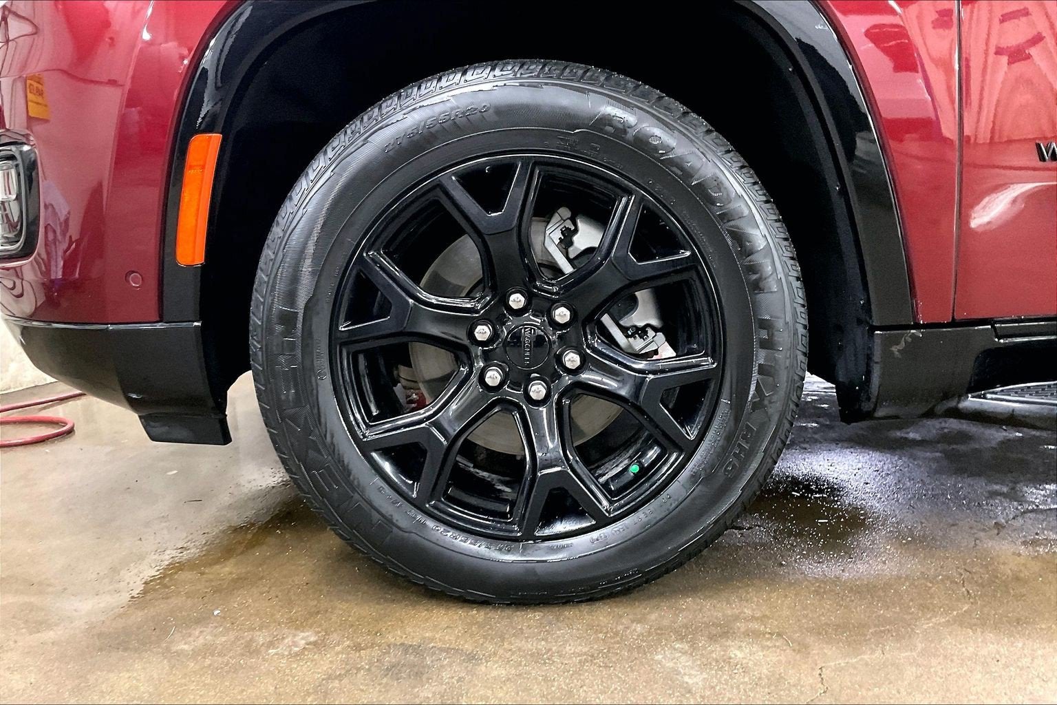 2024 Jeep Wagoneer Series II Carbide