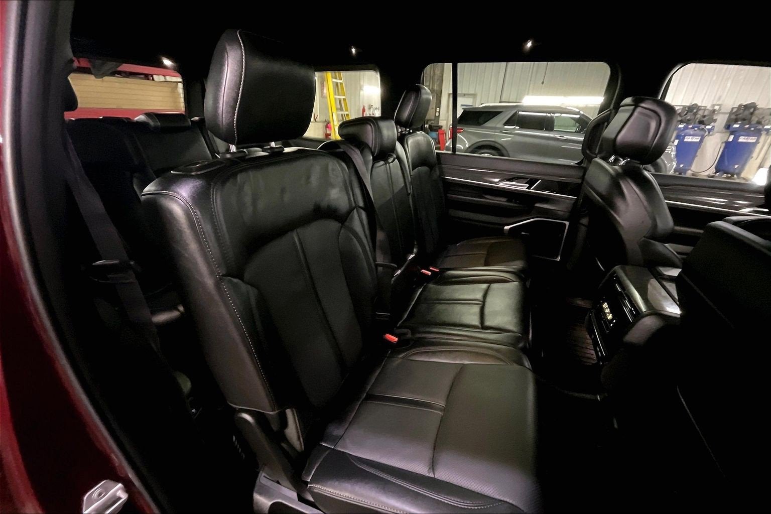 2022 Jeep Wagoneer Series III