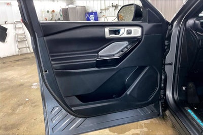 2021 Ford Explorer Platinum