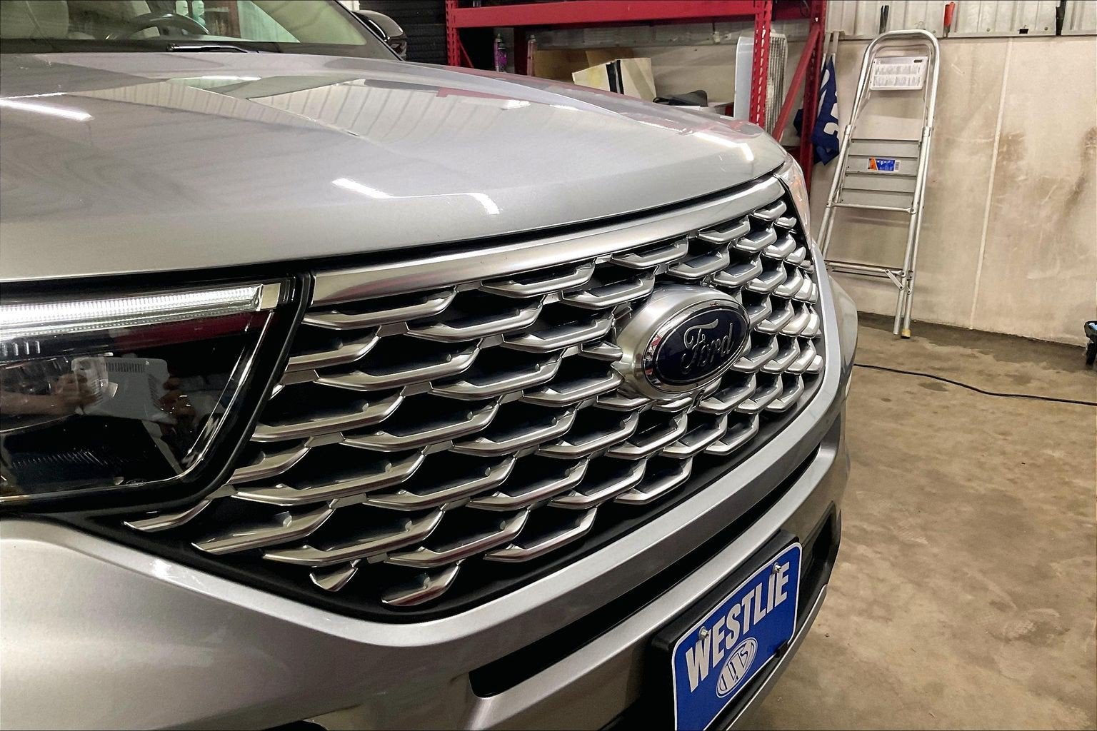 2021 Ford Explorer Platinum