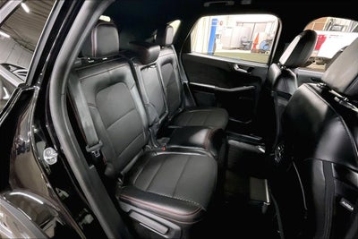 2025 Ford Escape ST-Line Select