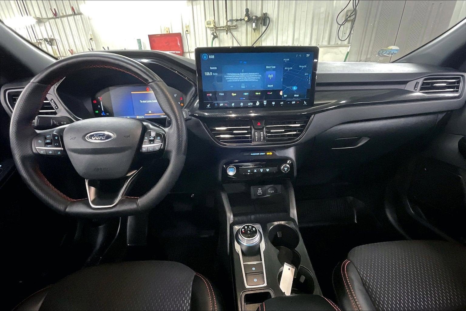 2025 Ford Escape ST-Line Select