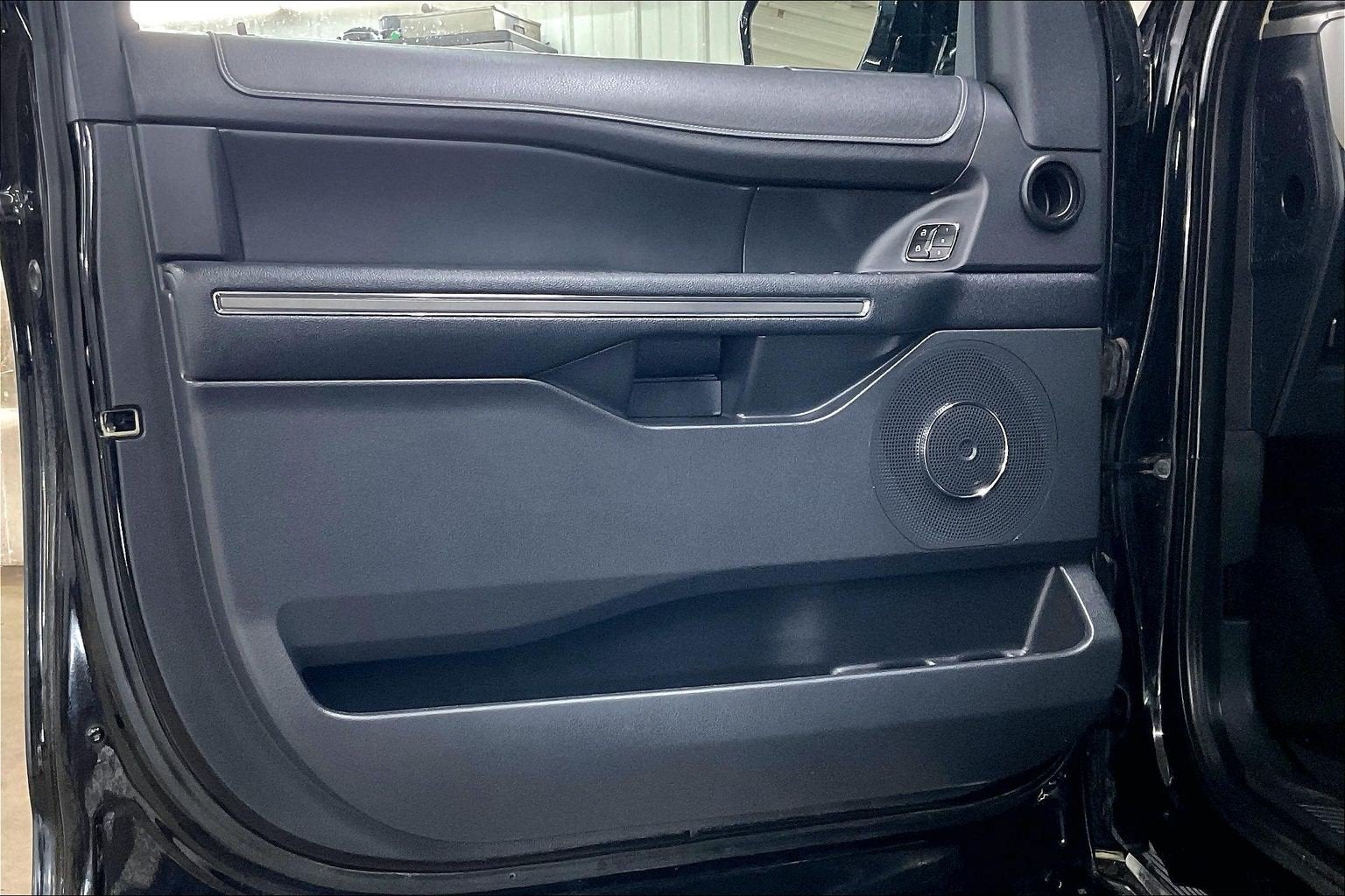 2023 Ford Expedition Max XLT