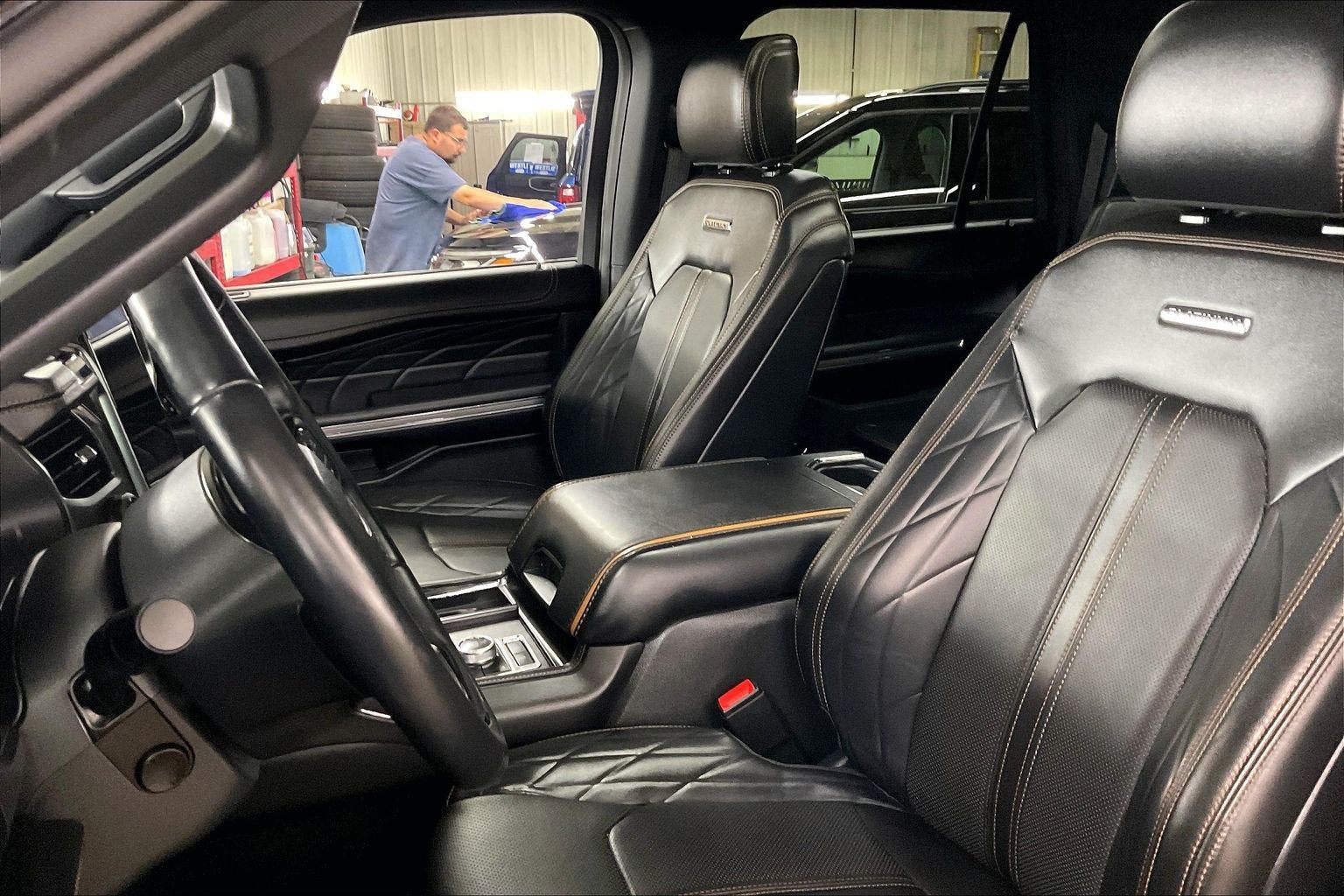 2024 Ford Expedition Max Platinum