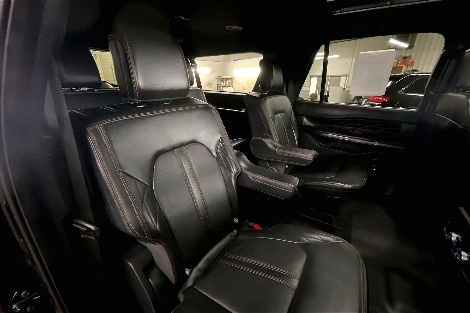 2024 Ford Expedition Max Platinum