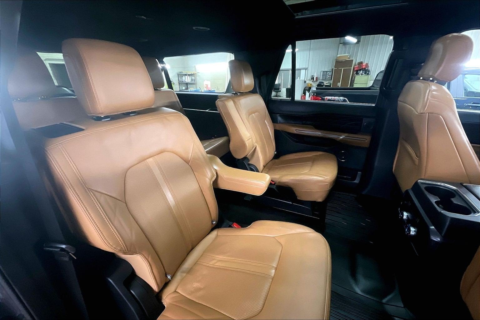 2022 Ford Expedition Max Platinum