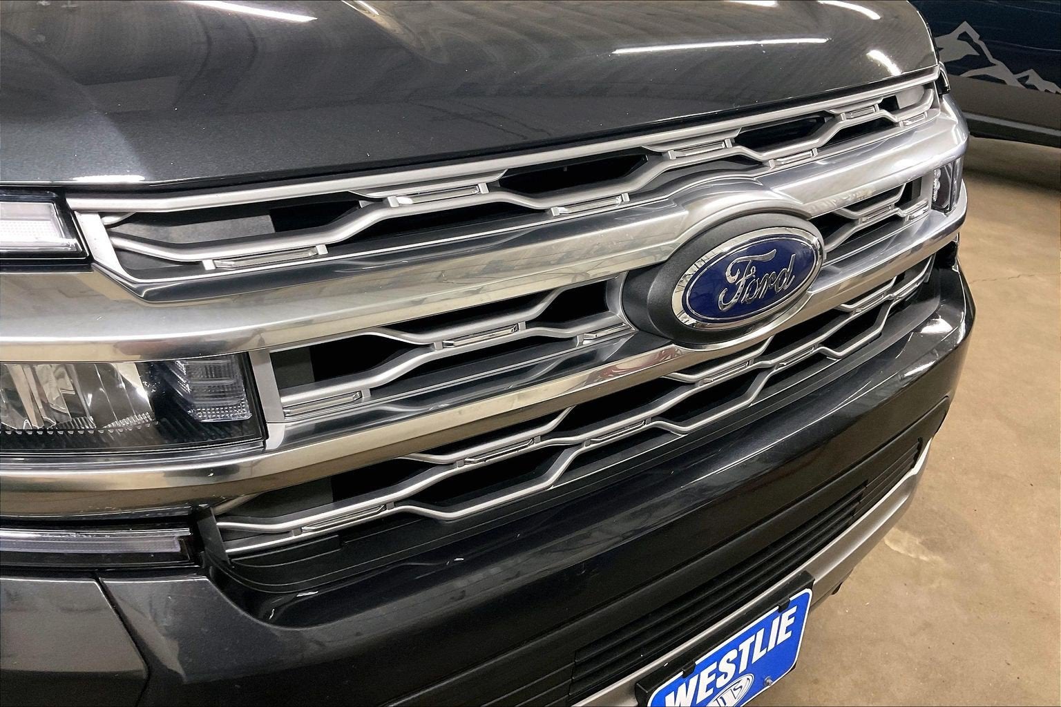 2022 Ford Expedition Max Platinum