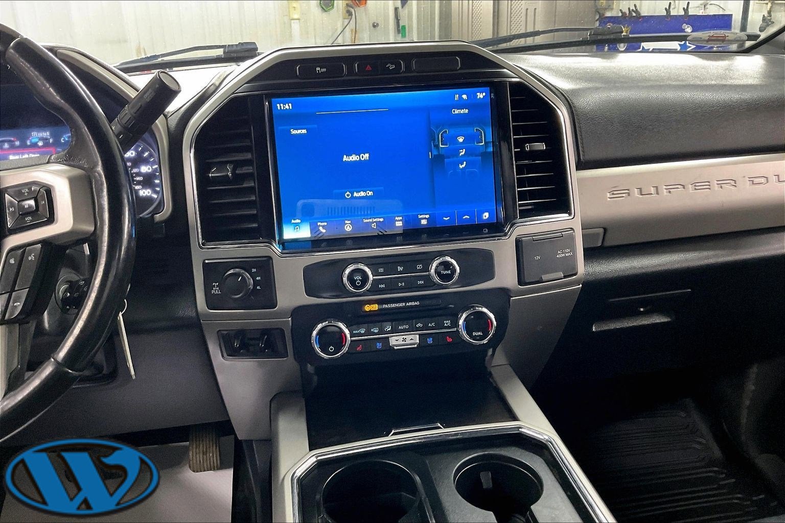 2022 Ford Super Duty F-250 SRW LARIAT