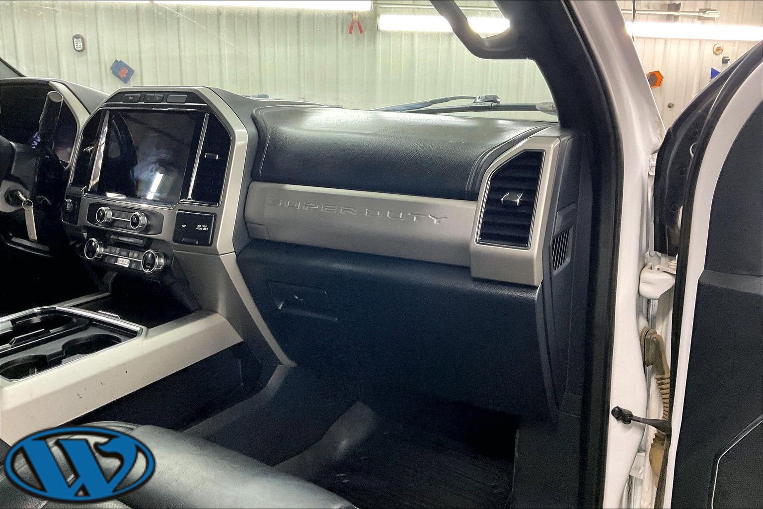 2022 Ford Super Duty F-250 SRW LARIAT