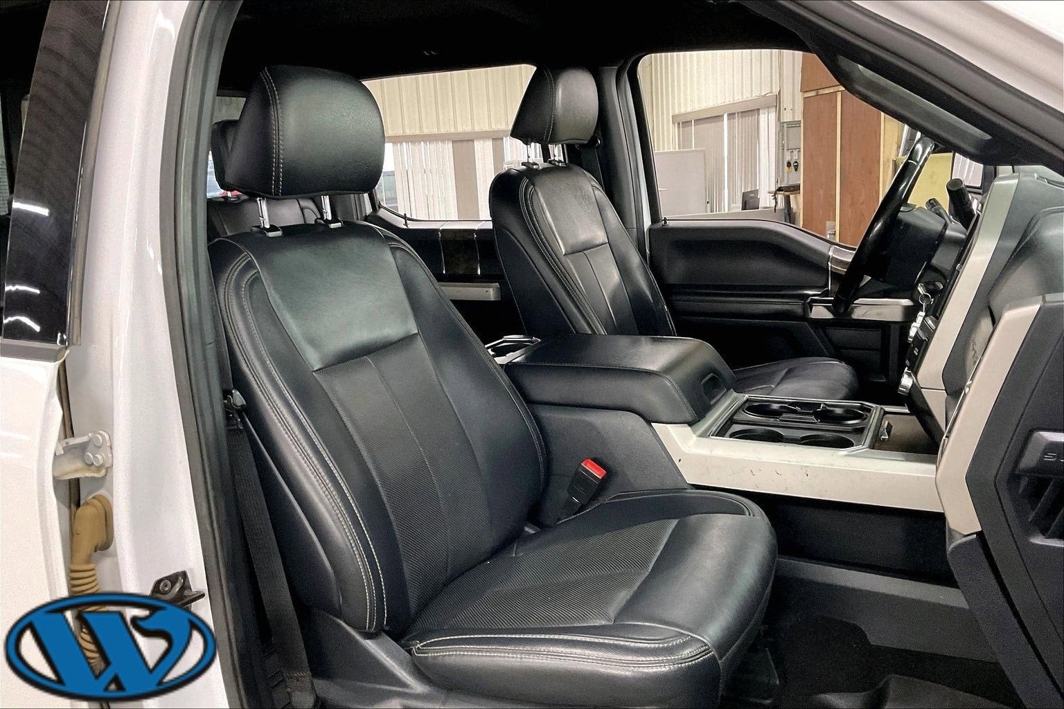 2022 Ford Super Duty F-250 SRW LARIAT