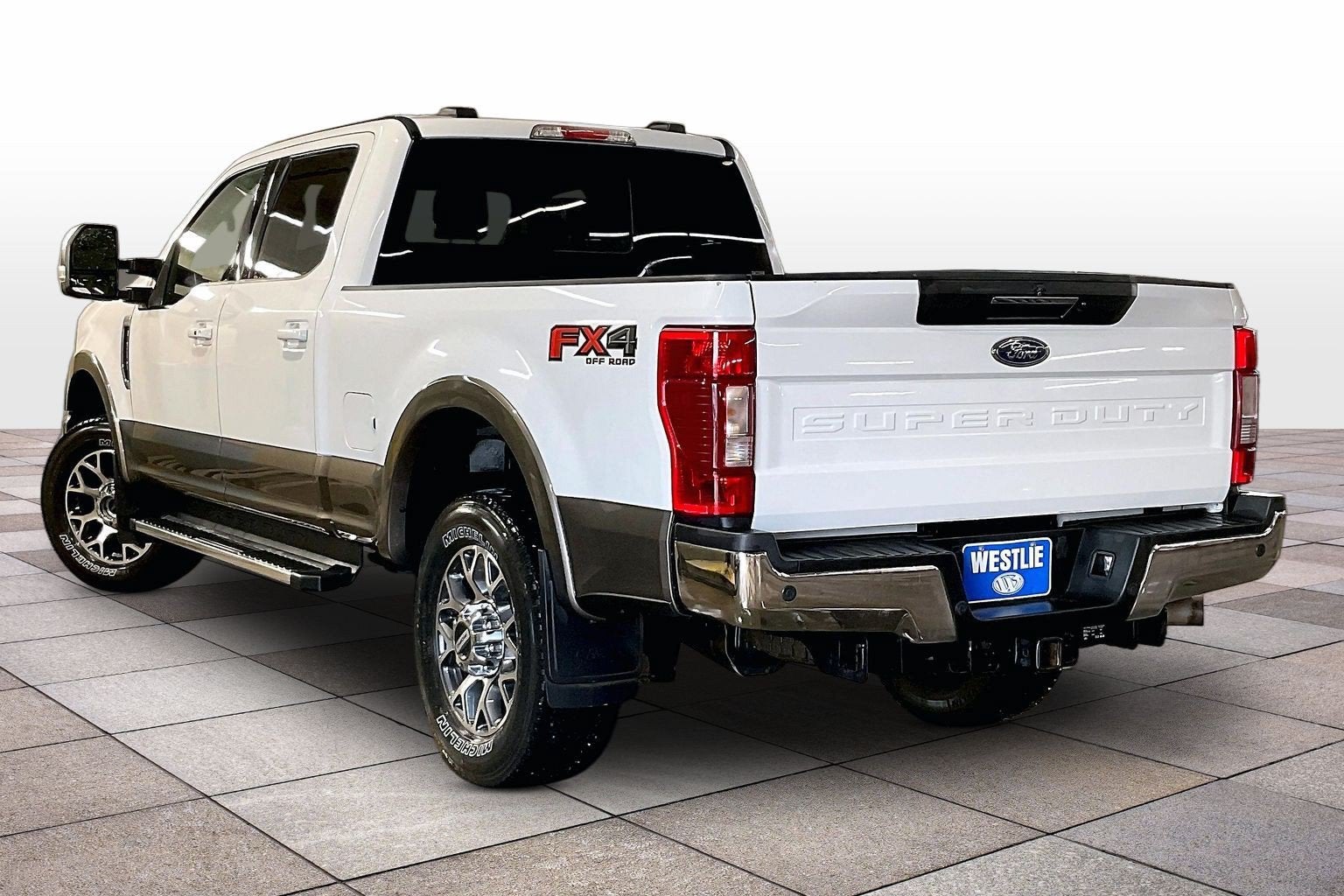 2022 Ford Super Duty F-250 SRW LARIAT