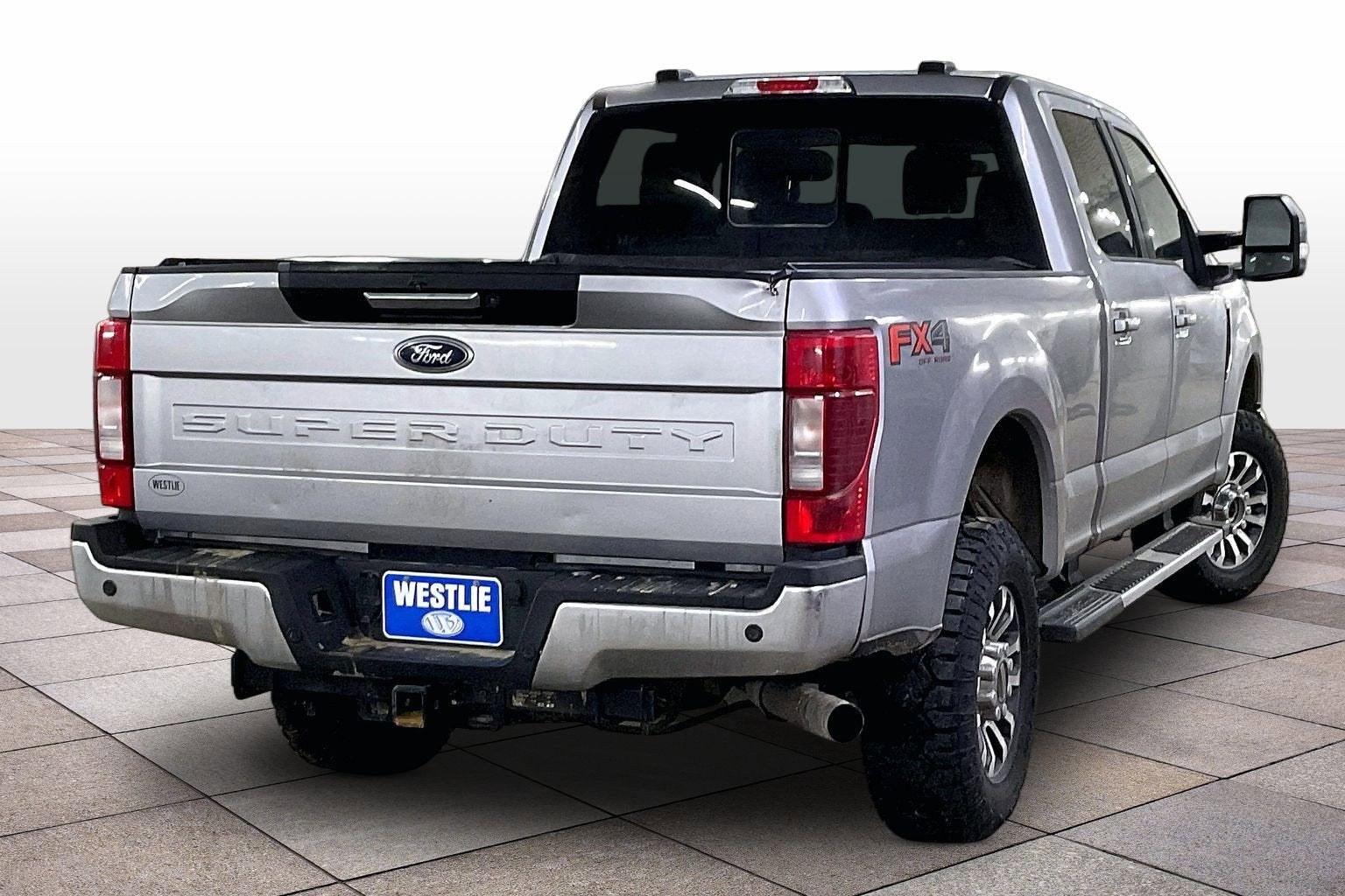 2022 Ford Super Duty F-250 SRW LARIAT