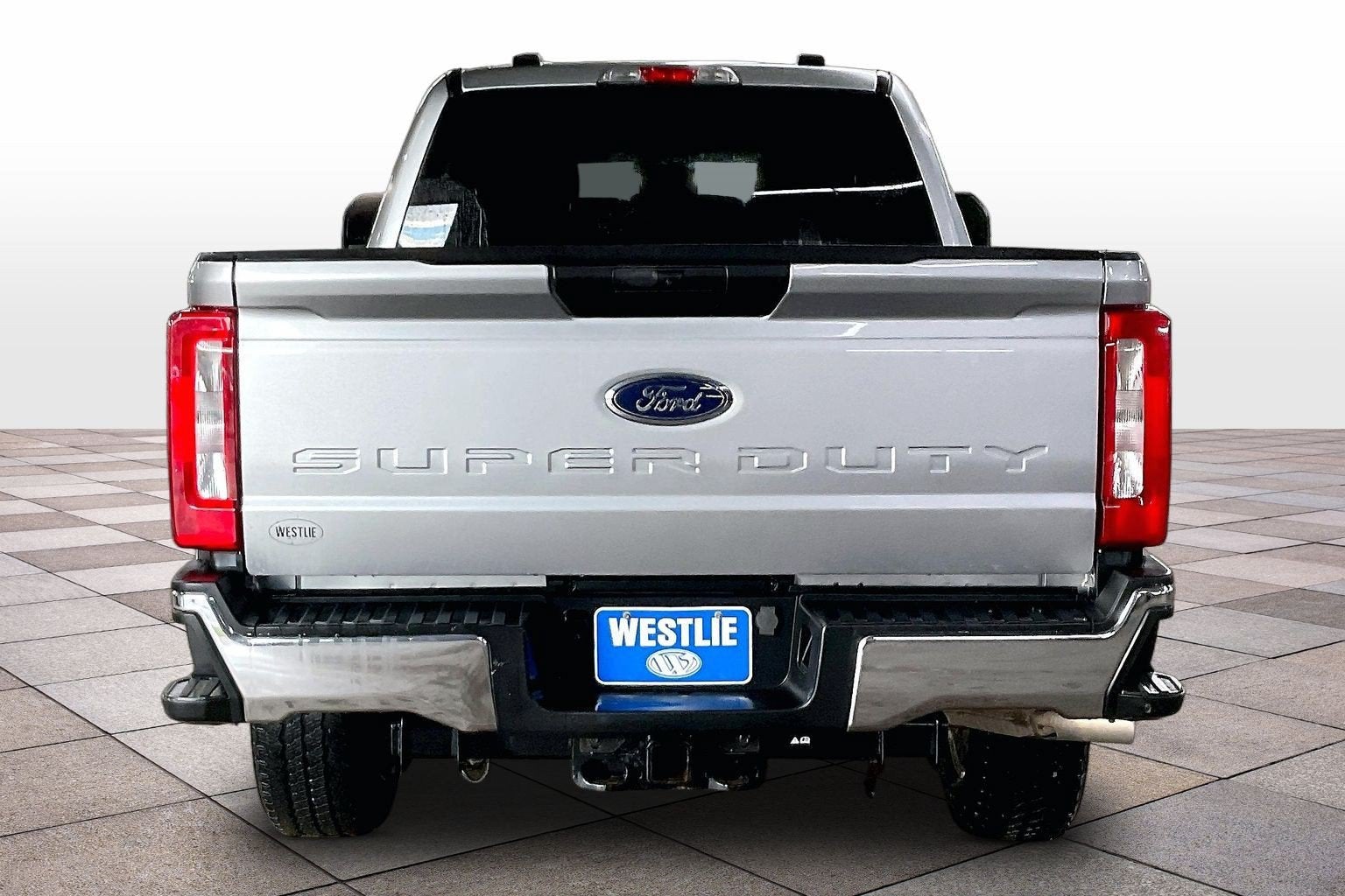2023 Ford Super Duty F-250 SRW XLT