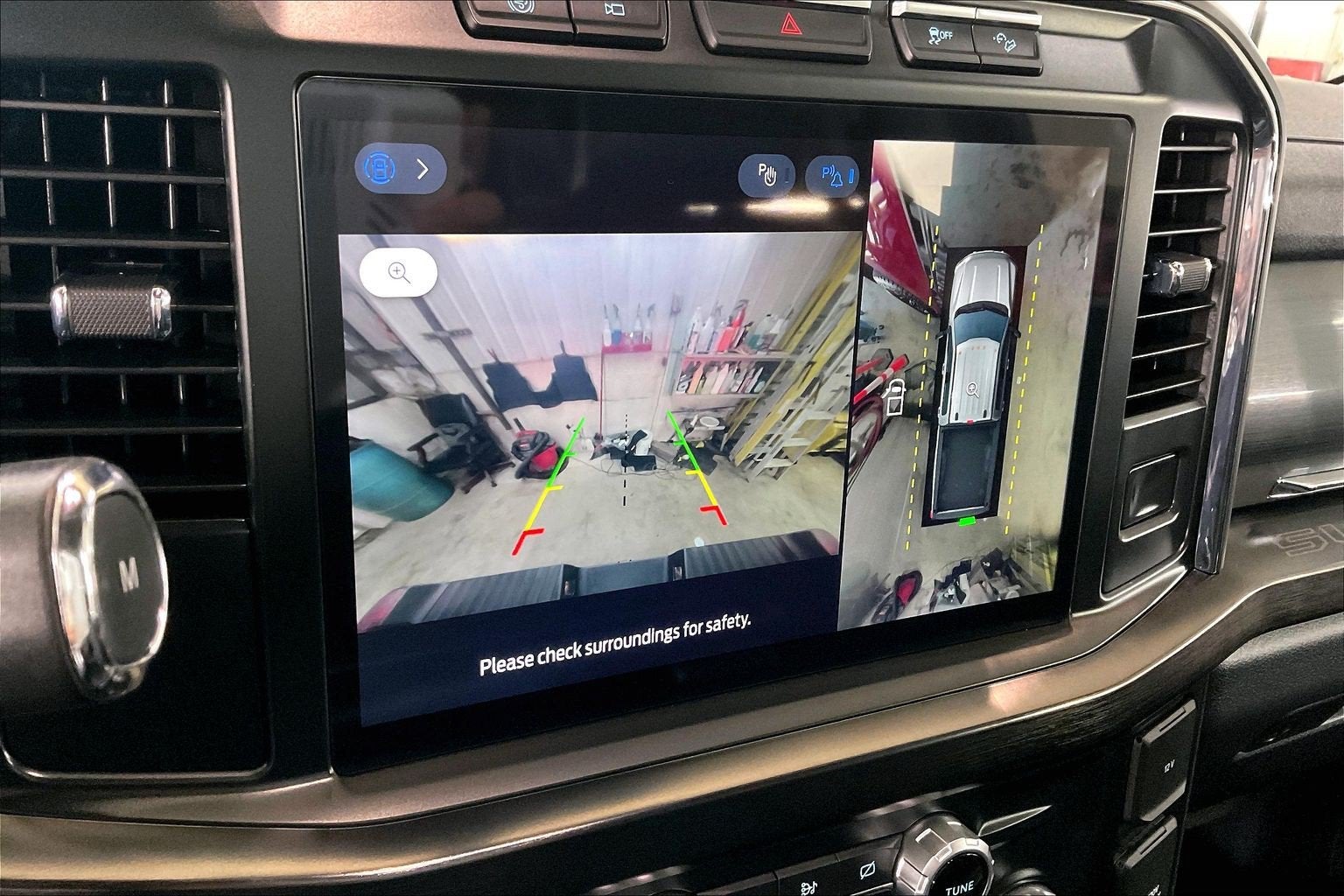2023 Ford Super Duty F-250 SRW LARIAT