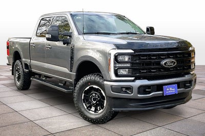 2024 Ford Super Duty F-350 SRW LARIAT