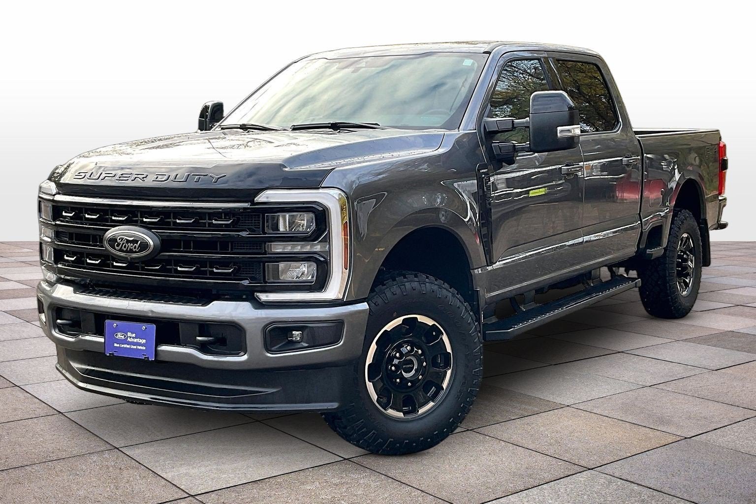 2024 Ford Super Duty F-350 SRW LARIAT