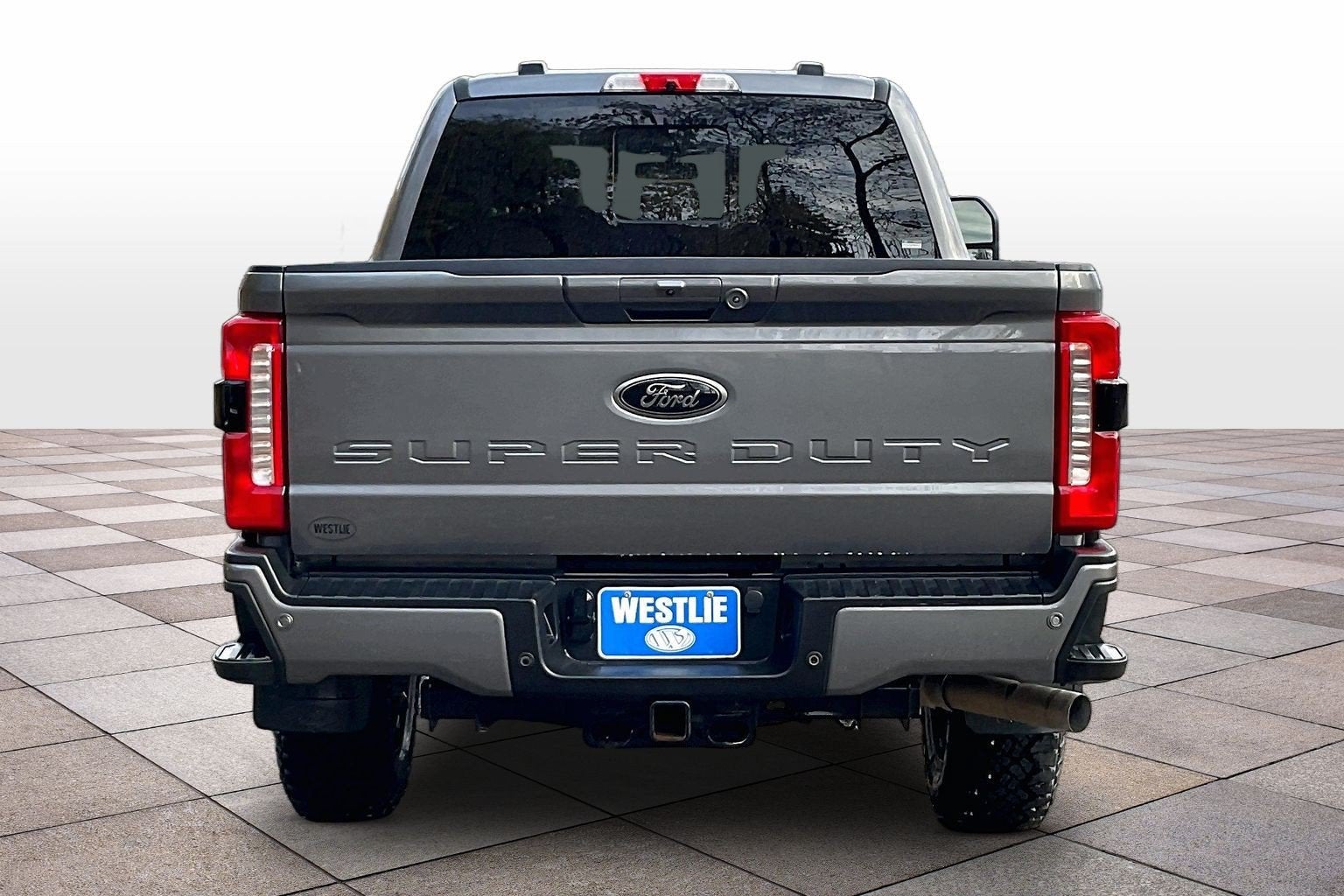 2024 Ford Super Duty F-350 SRW LARIAT