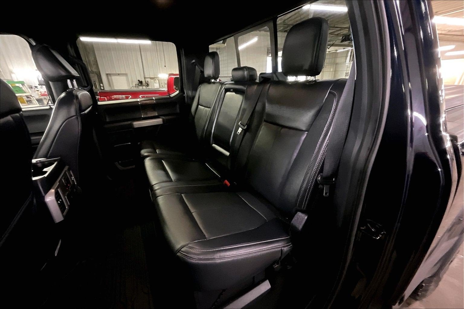 2022 Ford Super Duty F-350 SRW LARIAT