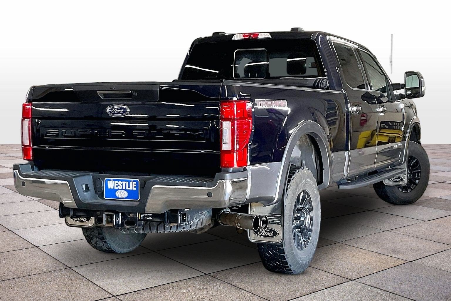 2022 Ford Super Duty F-350 SRW LARIAT