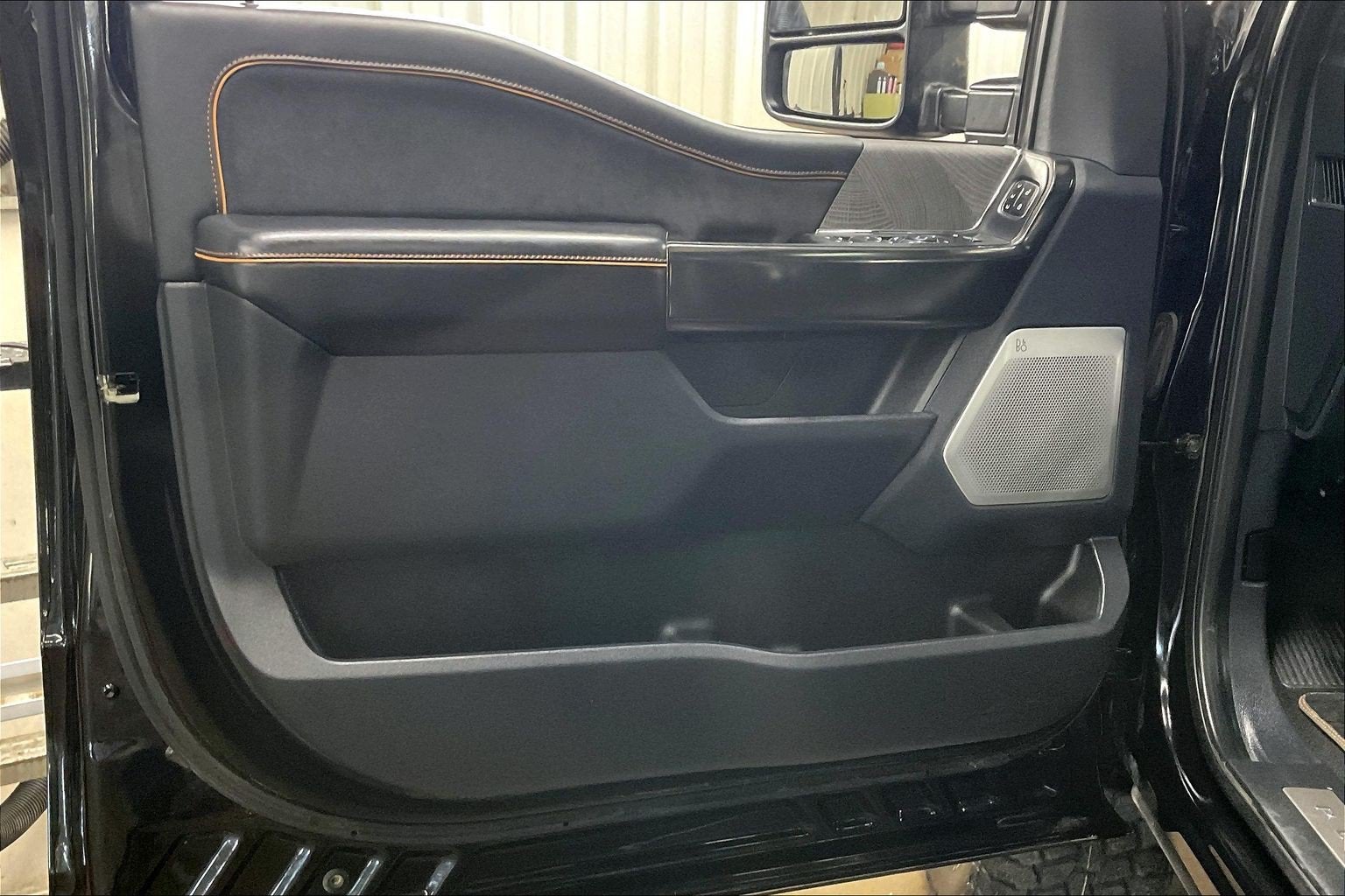 2024 Ford Super Duty F-350 SRW Platinum