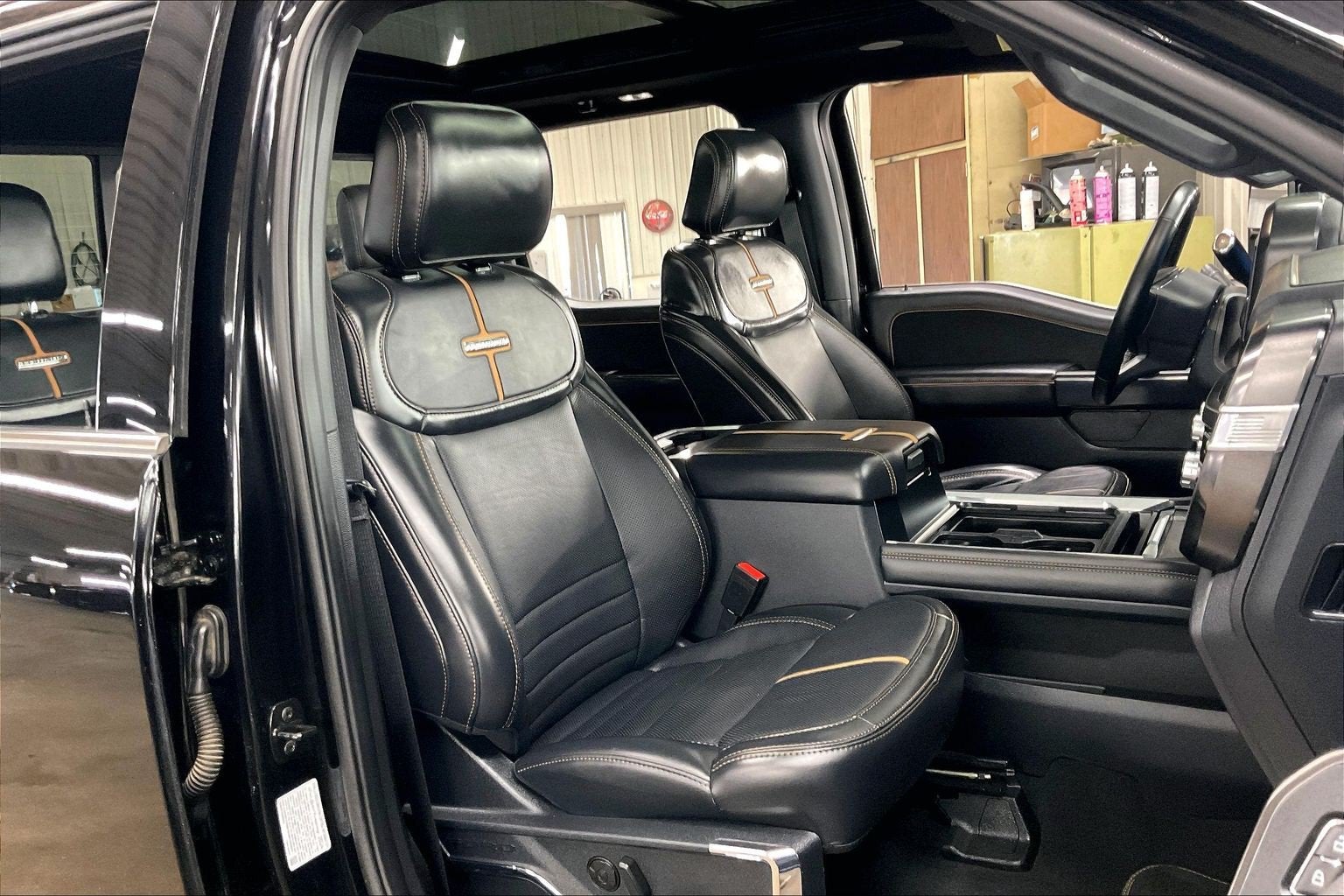 2024 Ford Super Duty F-350 SRW Platinum
