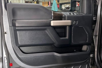 2022 Ford Super Duty F-250 SRW LARIAT
