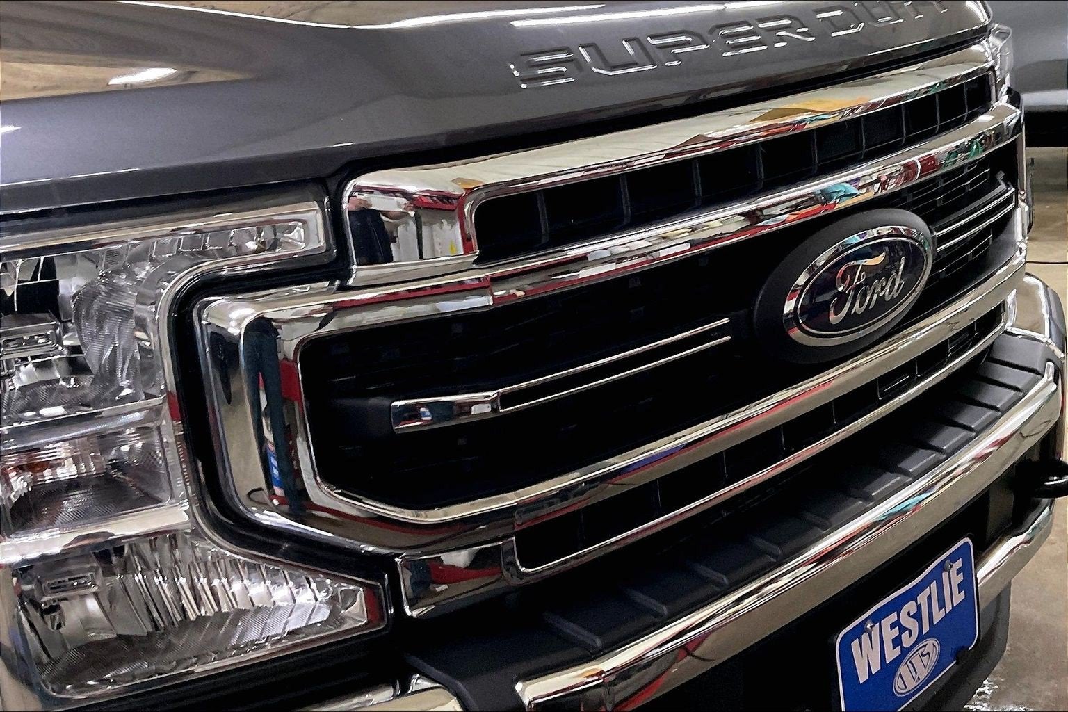 2022 Ford Super Duty F-250 SRW LARIAT
