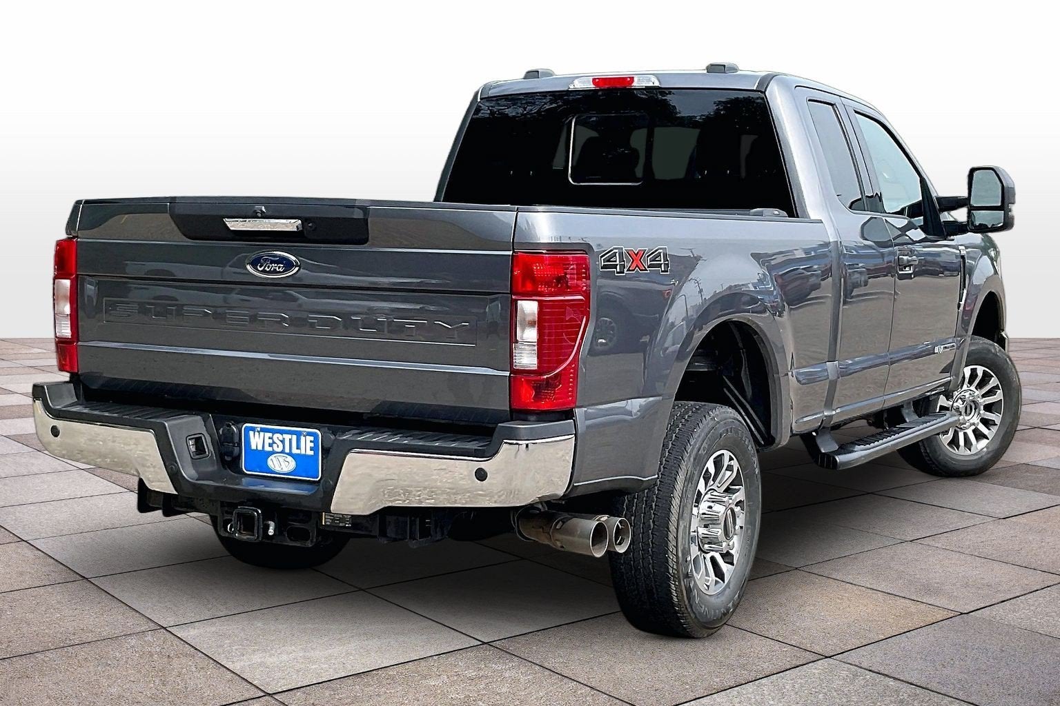 2022 Ford Super Duty F-250 SRW LARIAT