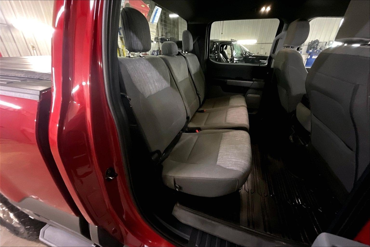 2021 Ford F-150 Base