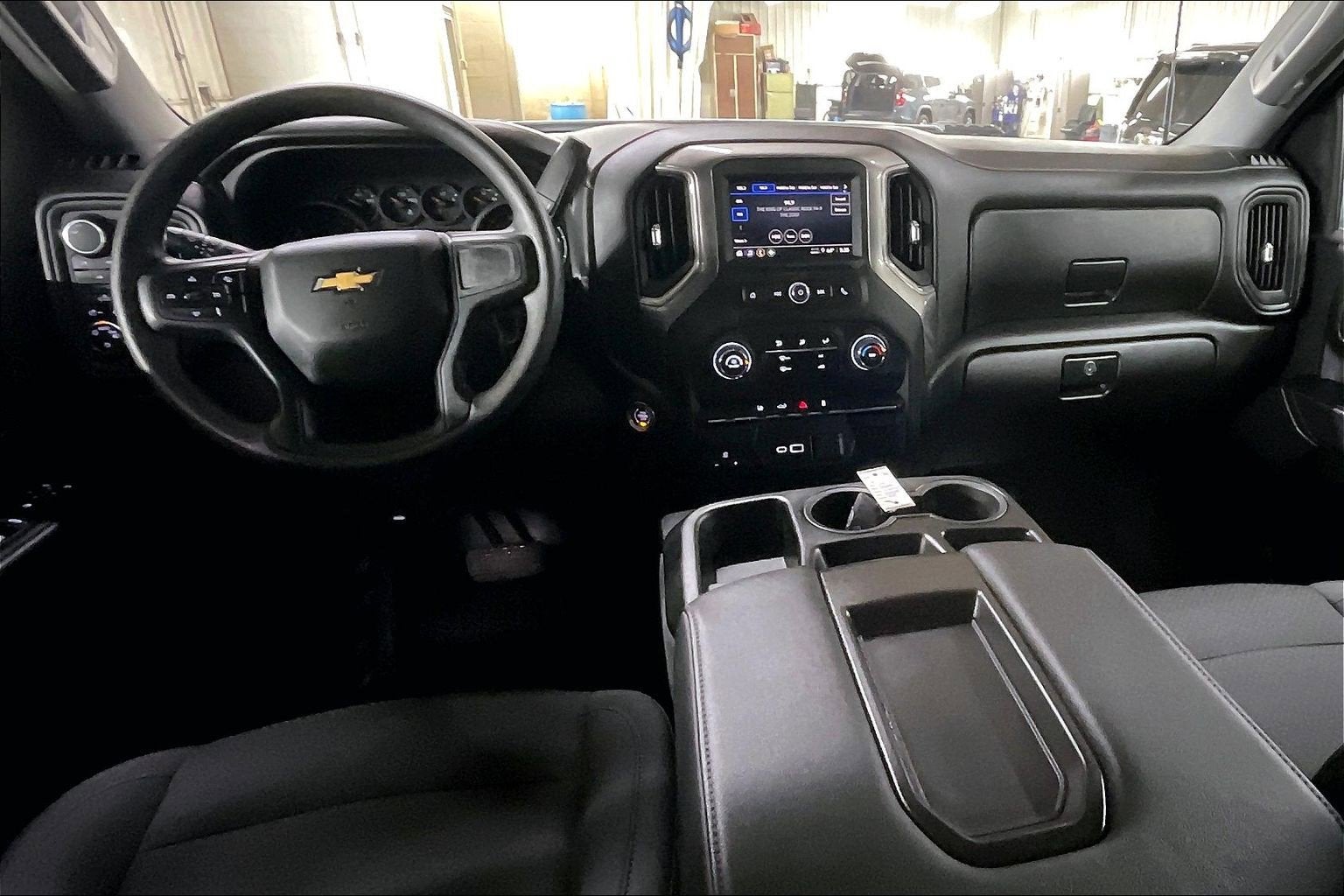2025 Chevrolet Silverado 3500HD Work Truck