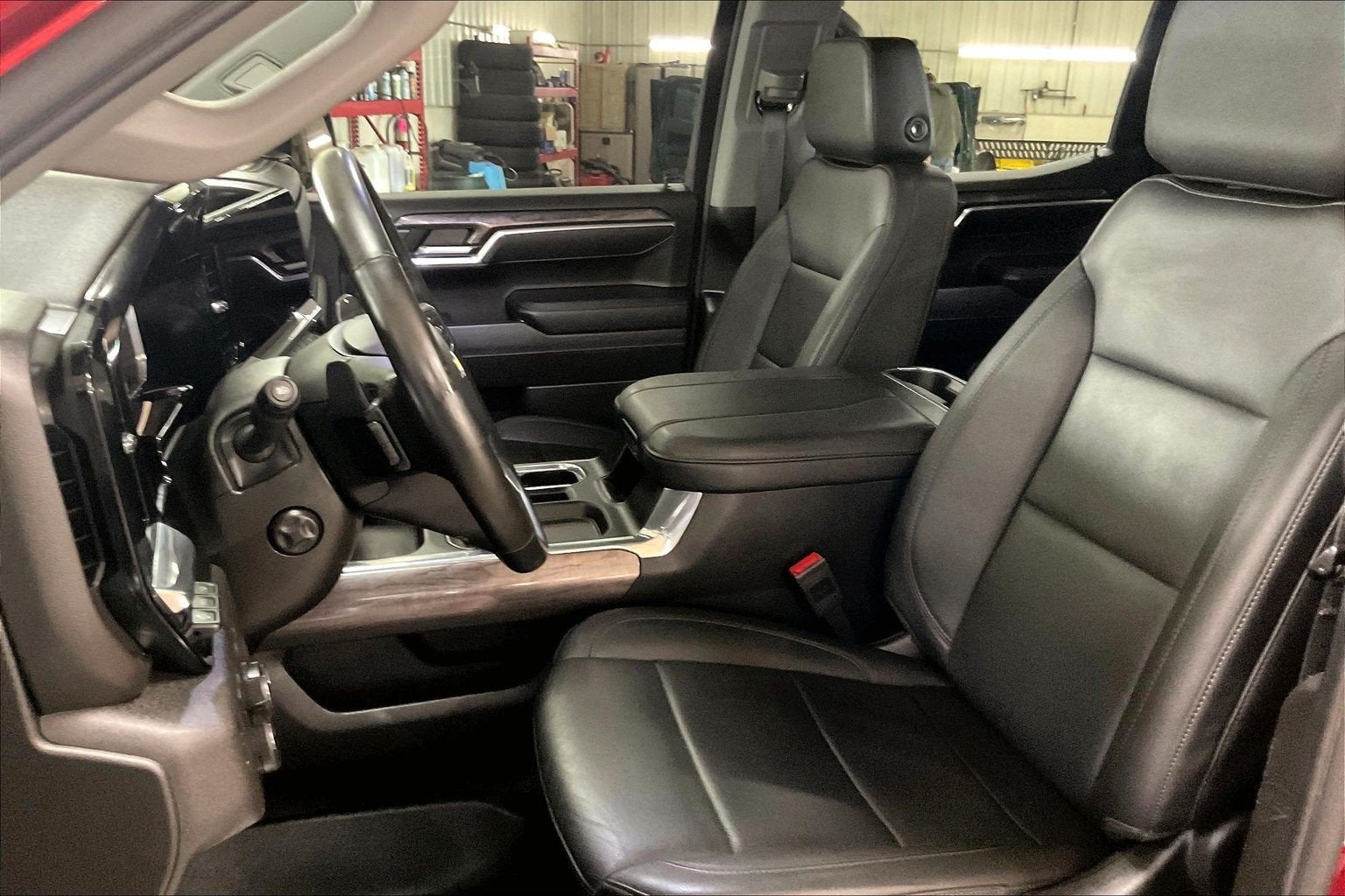 2024 Chevrolet Silverado 1500 LTZ