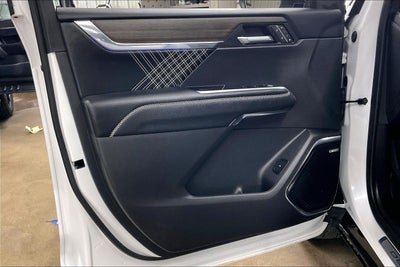 2025 GMC Acadia AWD Denali