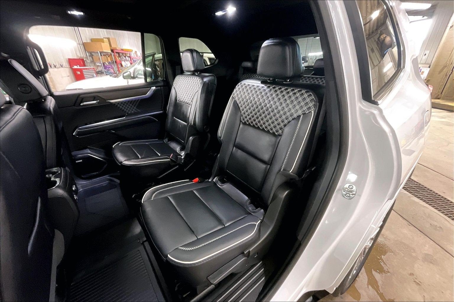 2025 GMC Acadia AWD Denali