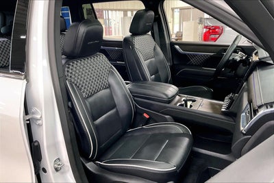 2025 GMC Acadia AWD Denali