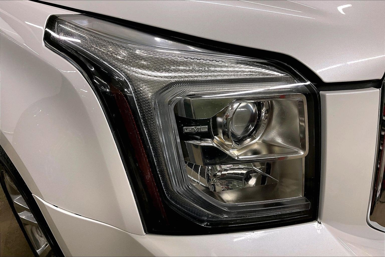 2020 GMC Yukon XL SLT