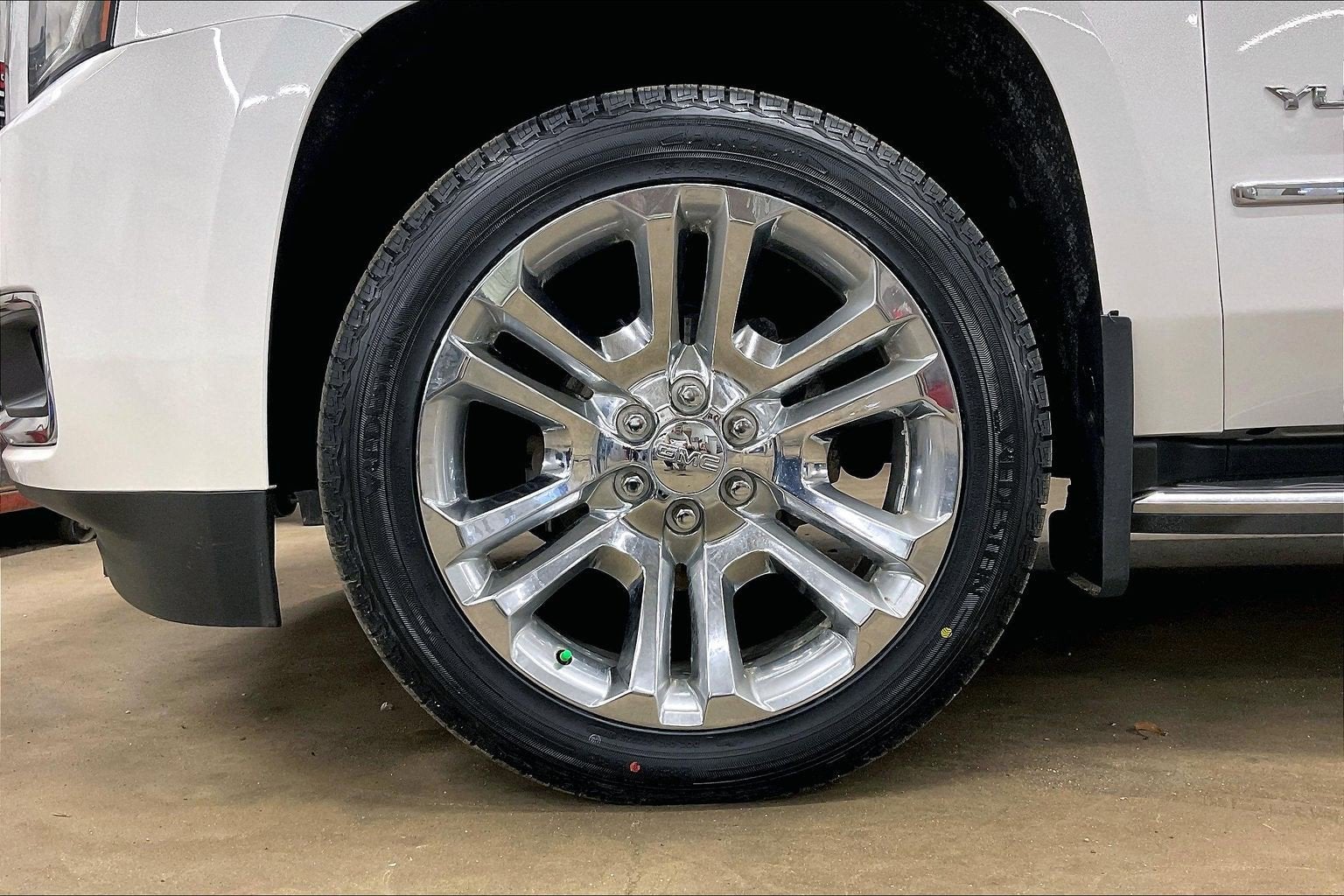 2020 GMC Yukon XL SLT