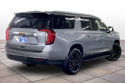 2023 GMC Yukon XL SLT