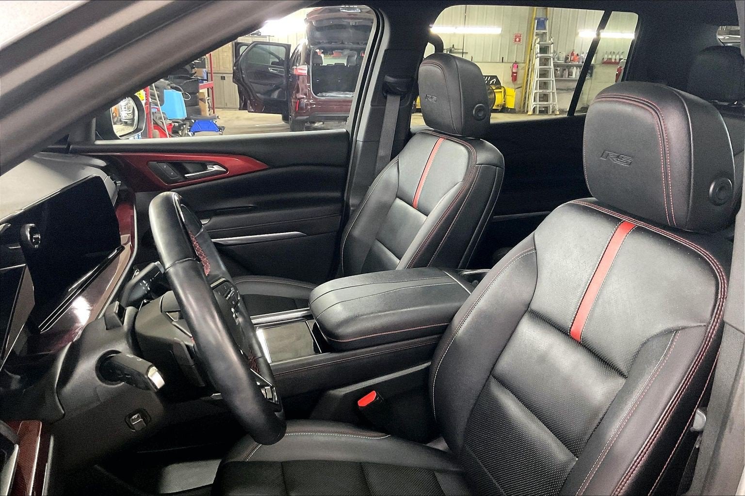 2024 Chevrolet Traverse AWD RS