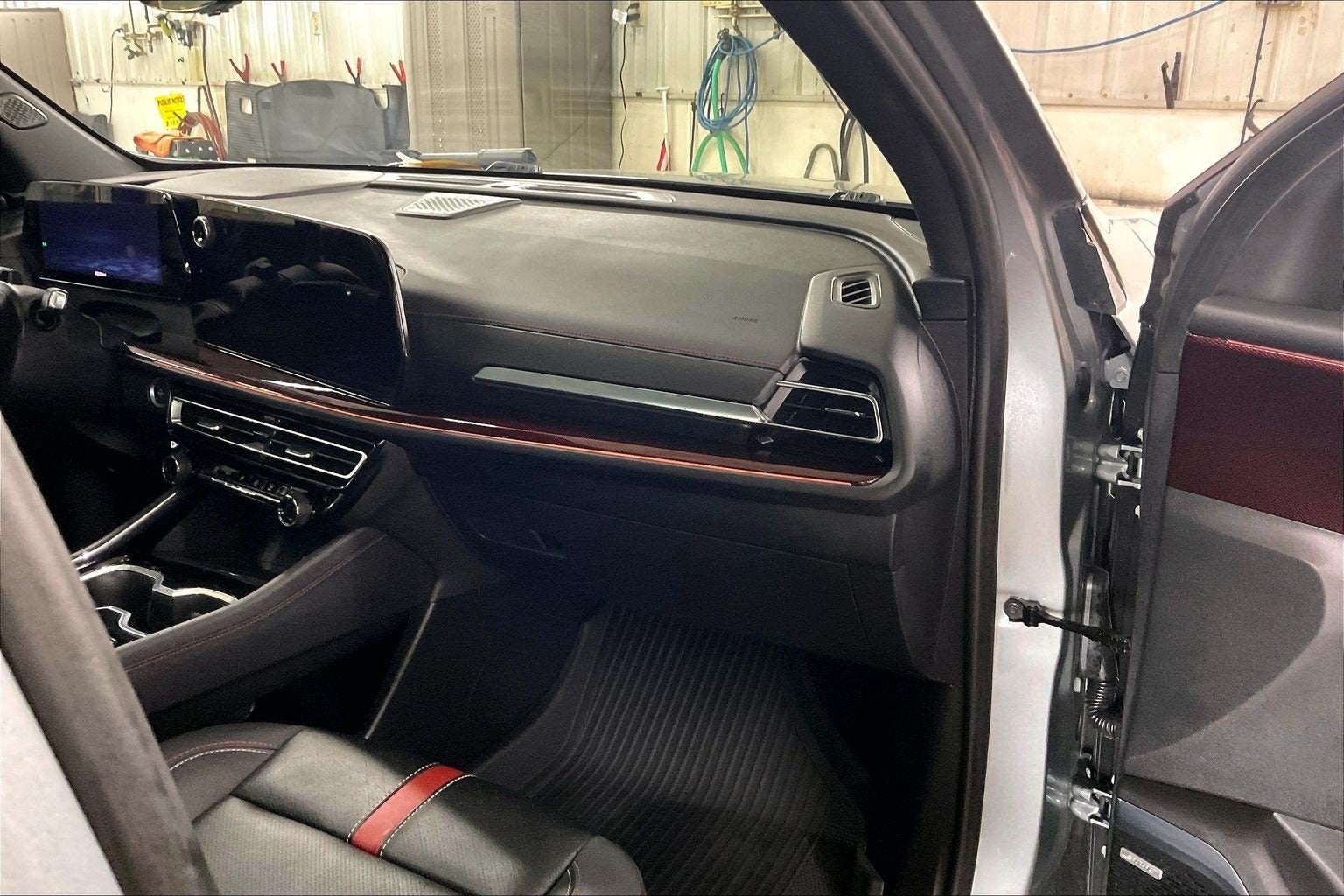 2024 Chevrolet Traverse AWD RS