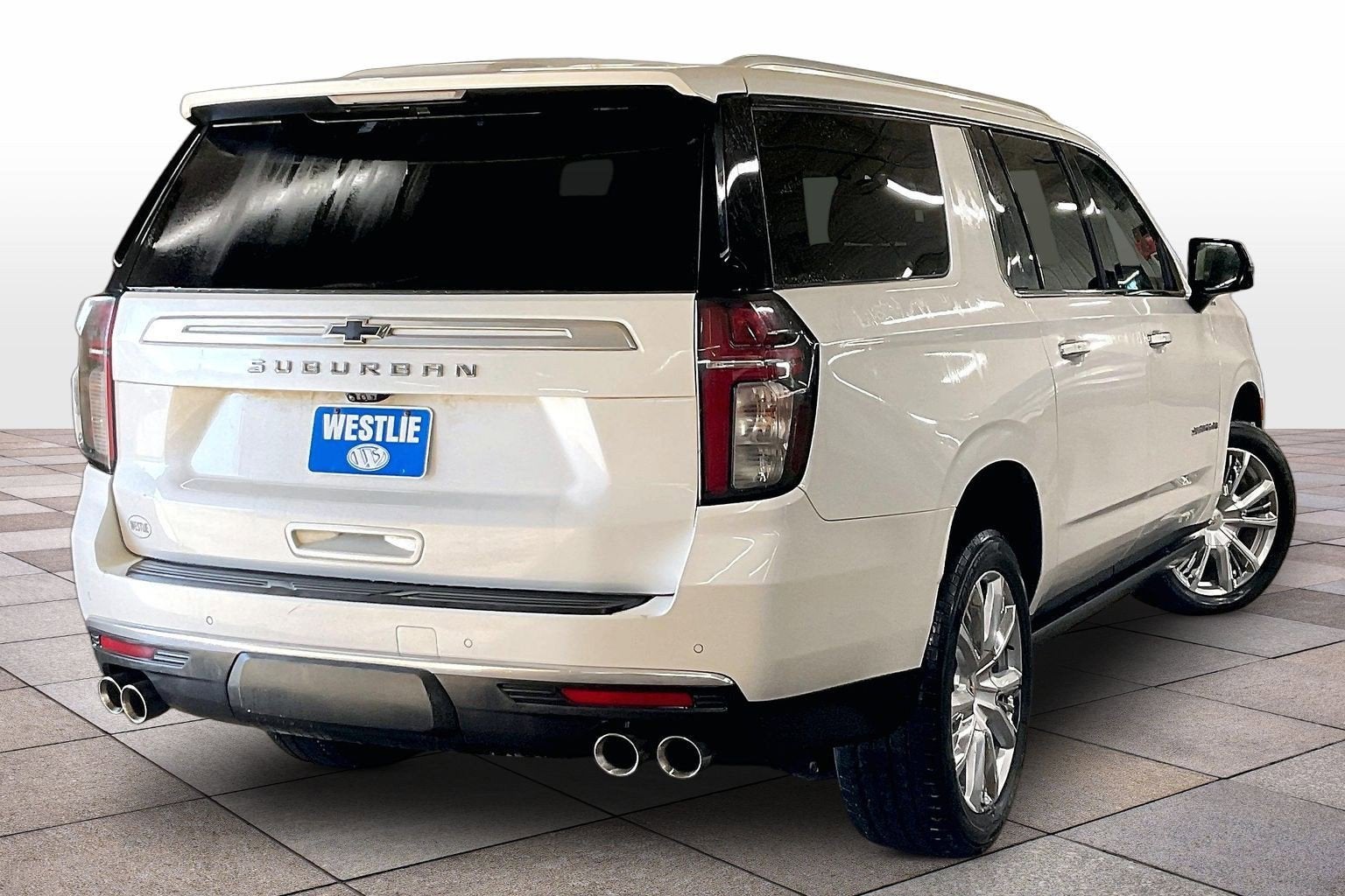 2021 Chevrolet Suburban High Country