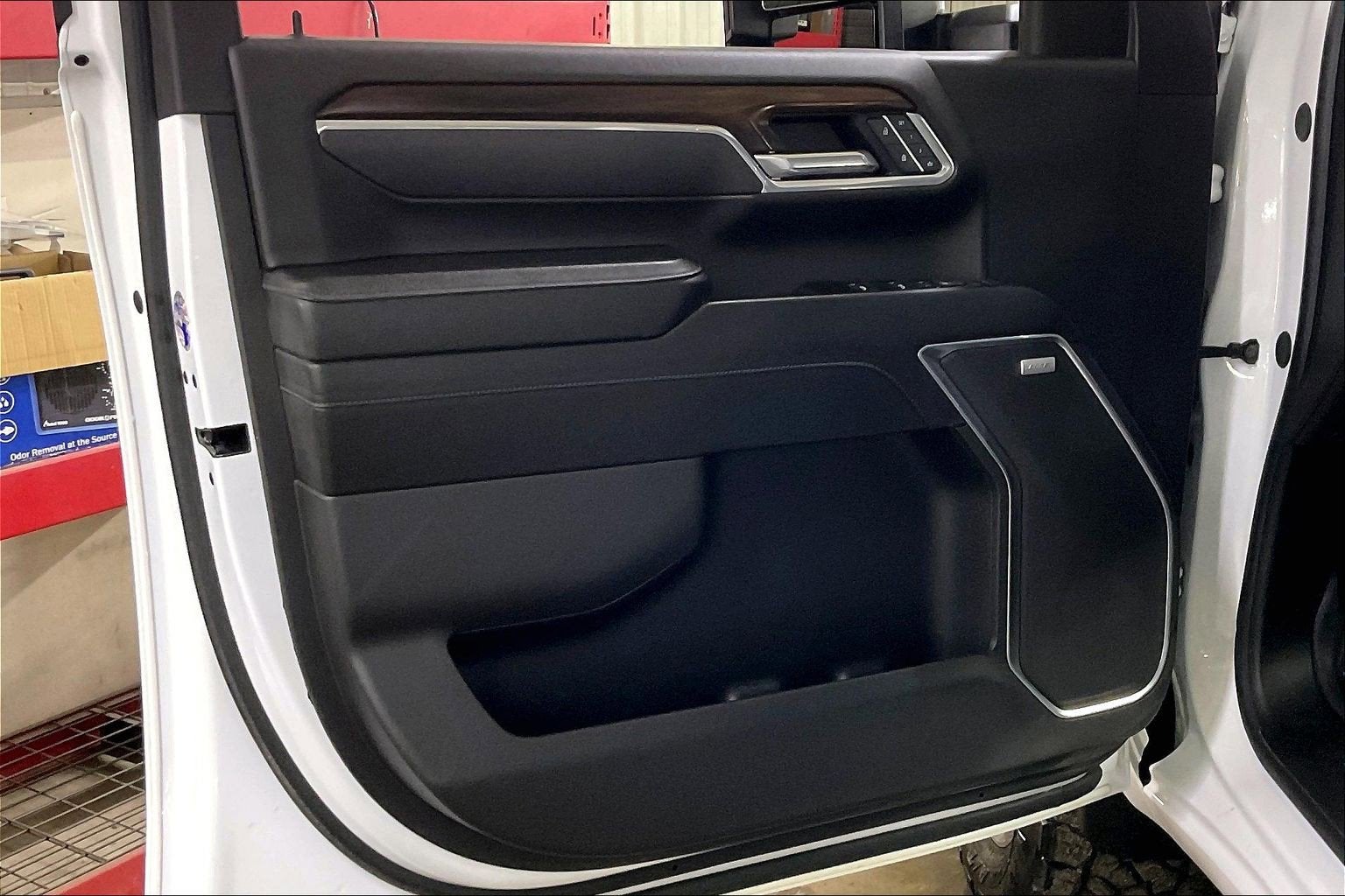 2025 GMC Sierra 2500HD SLT