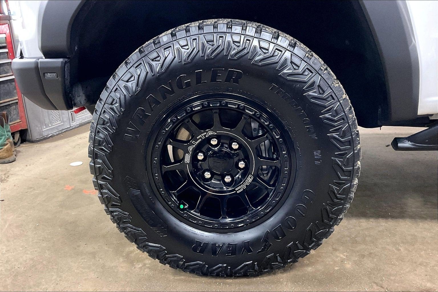 2024 GMC Canyon 4WD AT4X