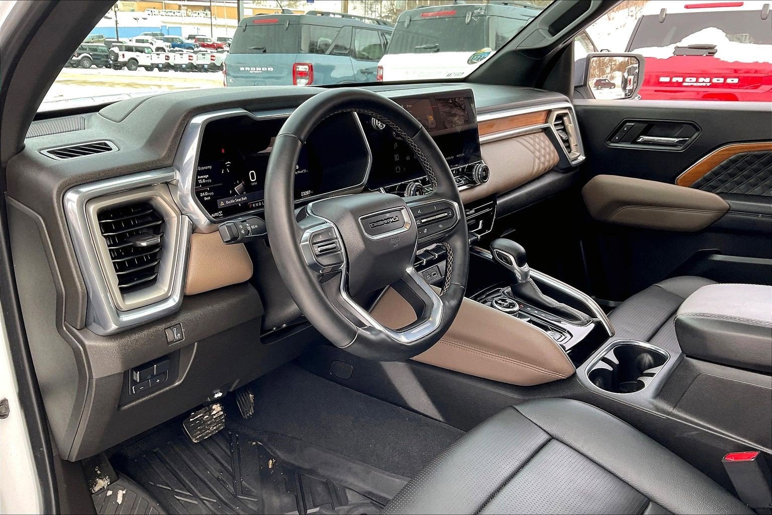 2023 GMC Canyon 4WD Denali