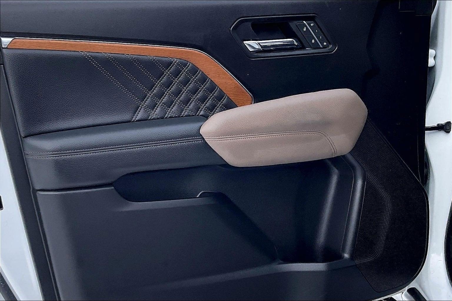 2023 GMC Canyon 4WD Denali