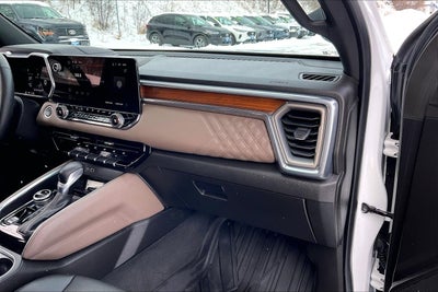 2023 GMC Canyon 4WD Denali