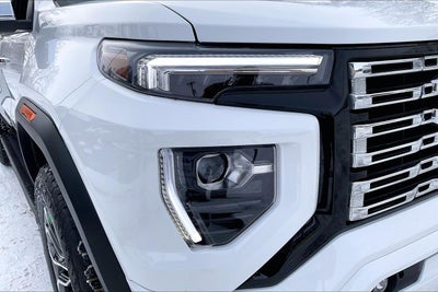 2023 GMC Canyon 4WD Denali