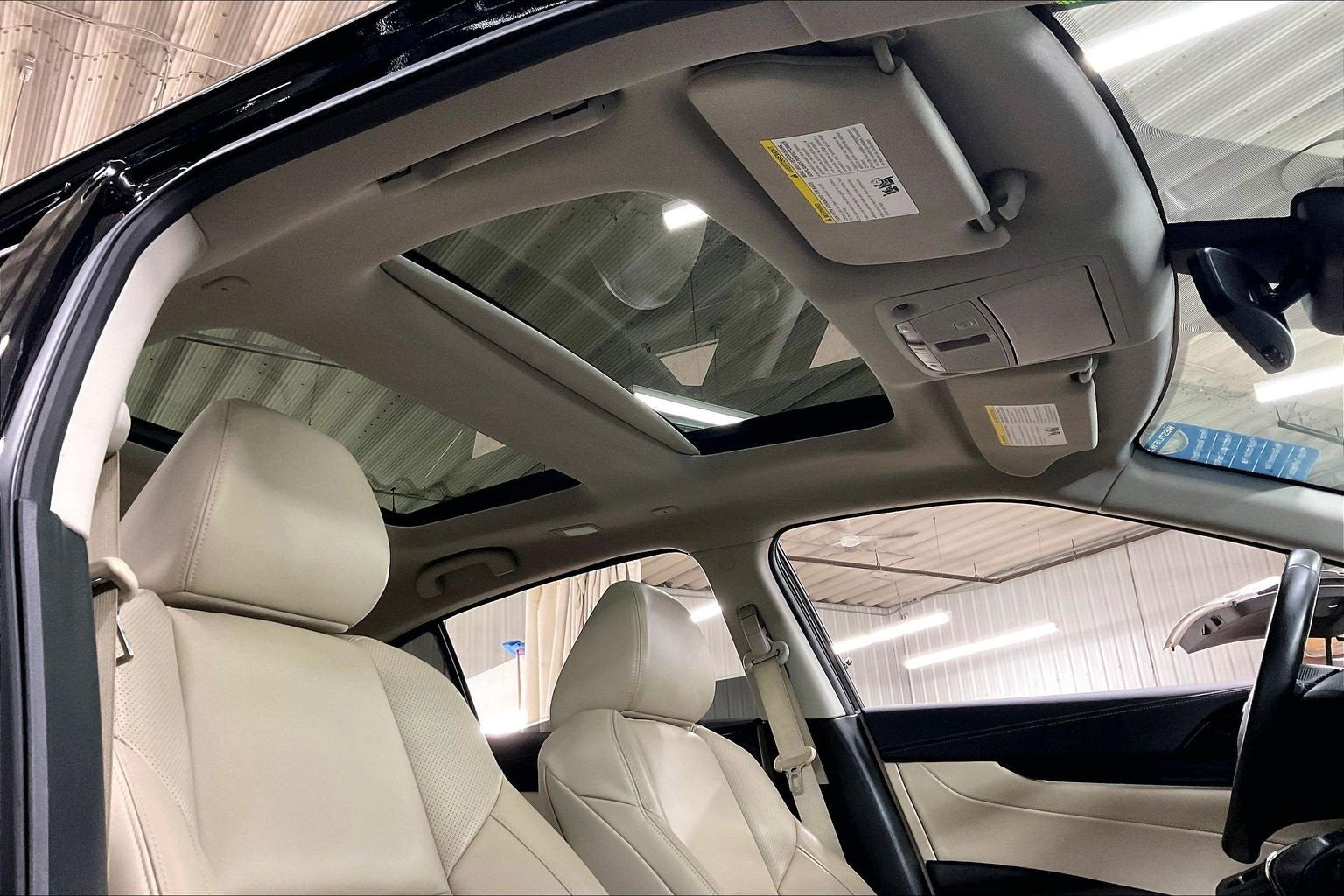 2023 Nissan Maxima Platinum