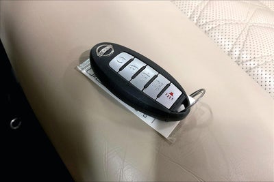 2023 Nissan Maxima Platinum